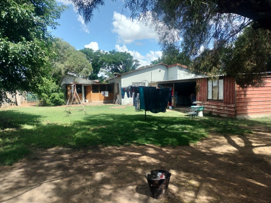 4 Bedroom Property for Sale in Noordhoek Free State